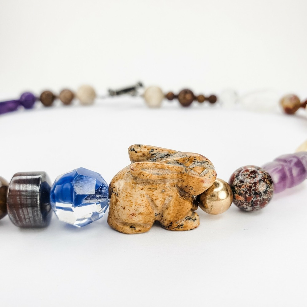 Artisan Handmade Beaded Agate Amethyst Carved Rabbit Fetish Necklace 18 Inches